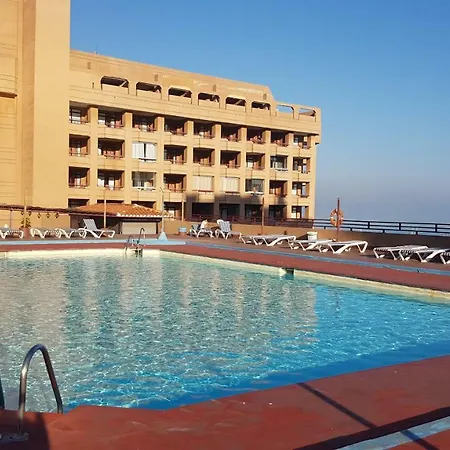 Seafront Luxury In Palmeras Apartment