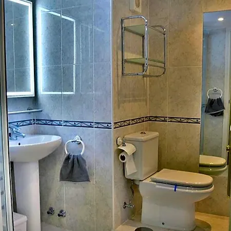 Seafront Luxury In Palmeras Fuengirola