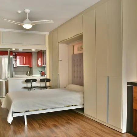 Апартаменты Seafront Luxury In Palmeras