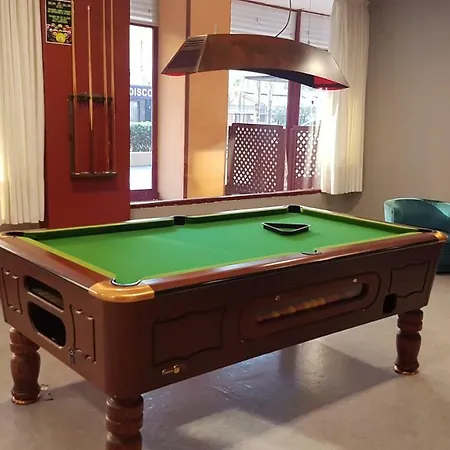 Seafront Luxury In Palmeras *